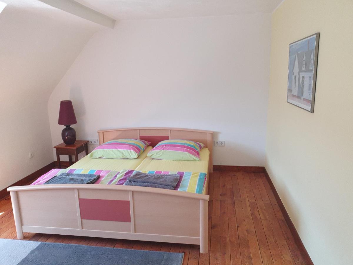 Ferienwohnung Pascale Mettlach Exterior foto